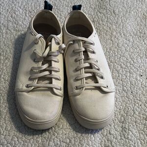 Toms Women's Cream Lace-Up Athletic Shoes
